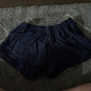 lululemon navy blue hotty hot shorts